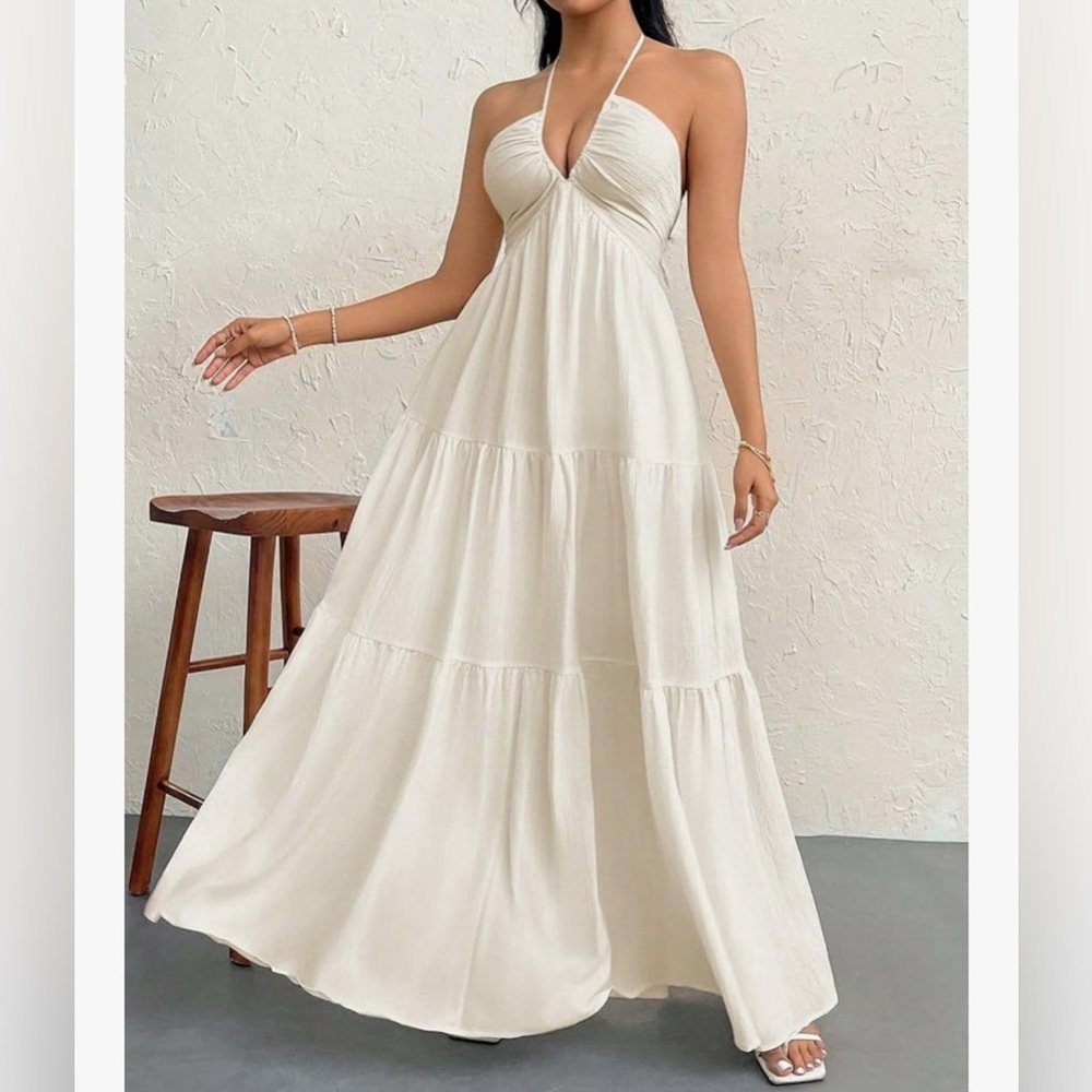 New- Elegant Cream Halter Maxi Dress - Picture 3 of 4